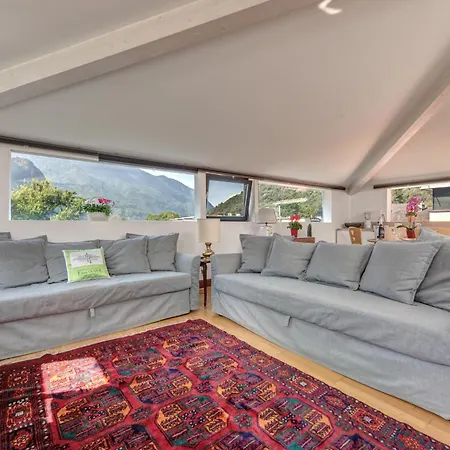 Splendido Attico Per Chi Ama Escursioni Nella Natura * Grono