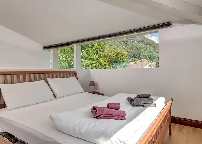 Splendido Attico Per Chi Ama Escursioni Nella Natura Apartment *